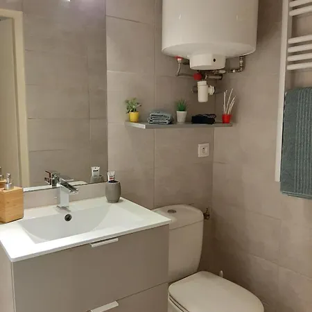 Studio Situe Au Centre Historique De Апартаменты